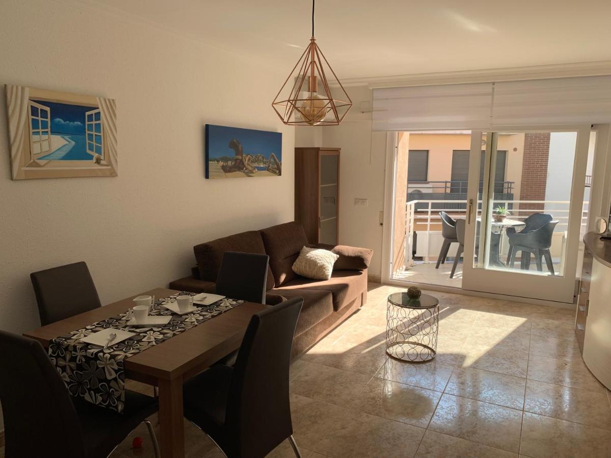 Acogedor Apartamento En Roses - 50M Playa - Wifi - Aire Acondicionado Exterior photo