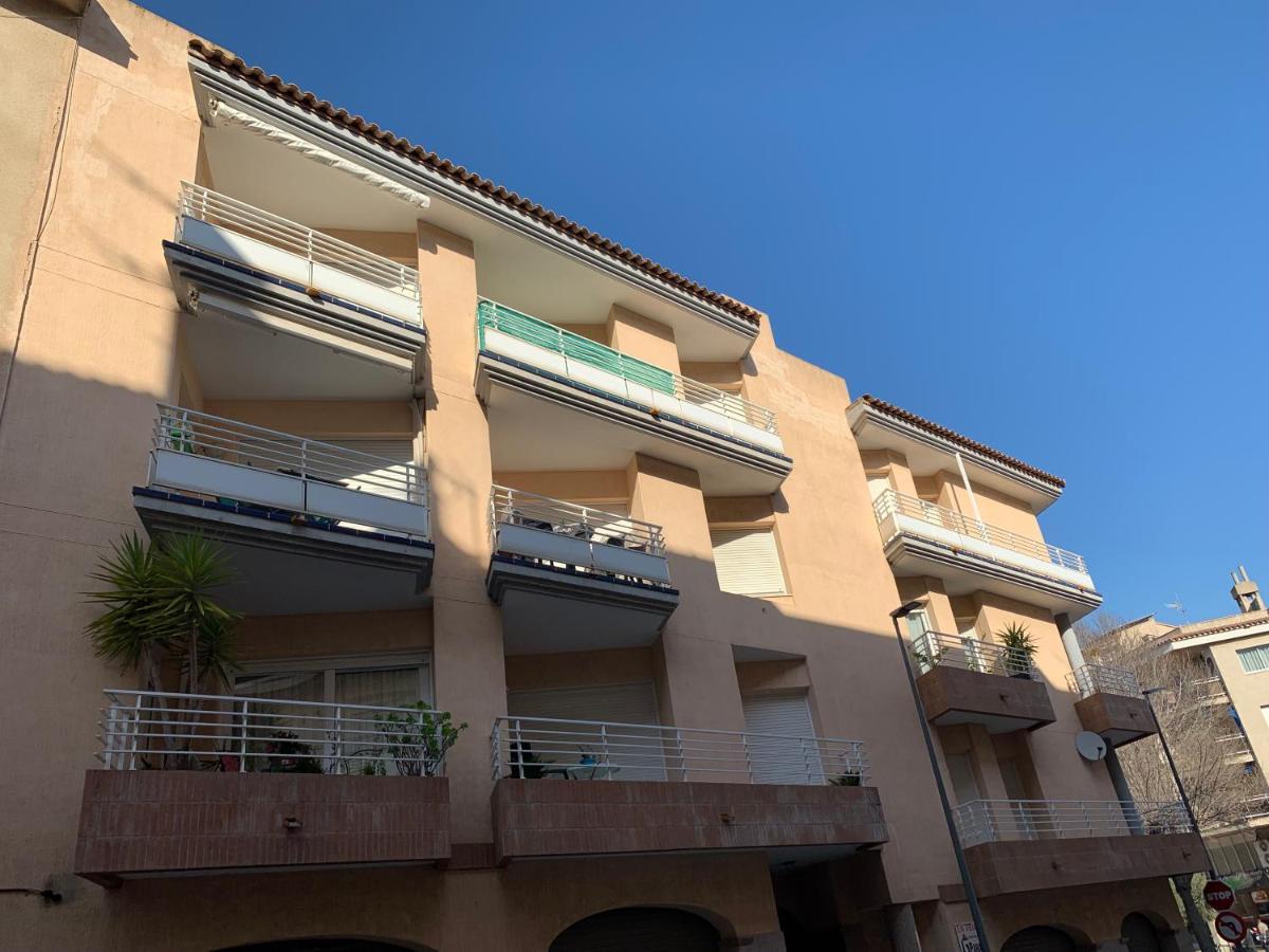 Acogedor Apartamento En Roses - 50M Playa - Wifi - Aire Acondicionado Exterior photo